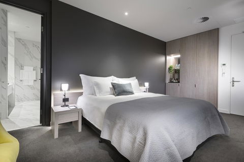 The Melbourne Hotel - Accommodation Southport 43