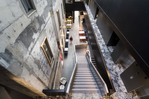 The Melbourne Hotel - Accommodation Southport 40