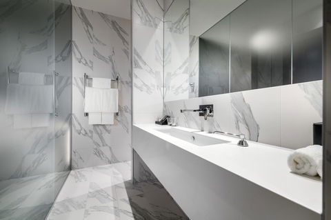 The Melbourne Hotel - Accommodation Southport 9