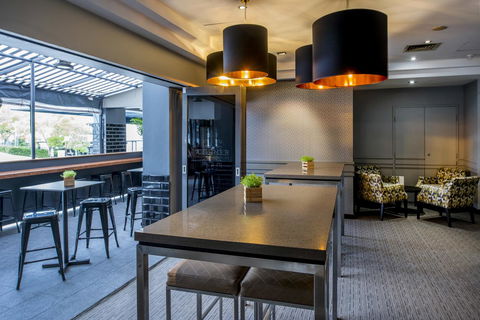 Mantra On Hay Perth - Accommodation Southport 4
