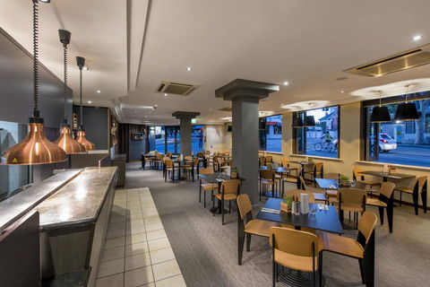 Mantra On Hay Perth - Accommodation Southport 5