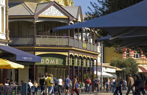 Captain\'s Heritage Cottage - Central Fremantle 2 Bedroom Historic Cottage - Southport Accommodation 20