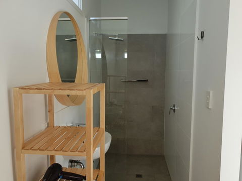Captain\'s Heritage Cottage - Central Fremantle 2 Bedroom Historic Cottage - Southport Accommodation 12