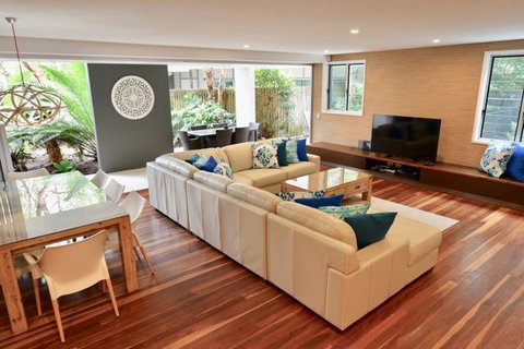 East On Byron - Accommodation Southport 20