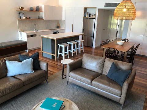 East On Byron - Accommodation Southport 39