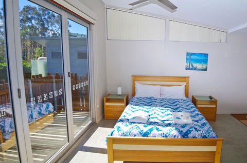 Crescent Head Spa Villa - Southport Accommodation 1