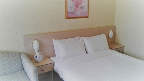 Junee Motor Inn - Southport Accommodation 2