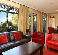 Villa Cypress located within Cypress Lakes - Southport Accommodation