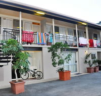 Sundial Holiday Units - Southport Accommodation