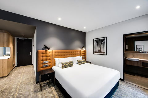Vibe Hotel North Sydney - Southport Accommodation 37