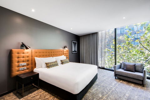 Vibe Hotel North Sydney - Southport Accommodation 3