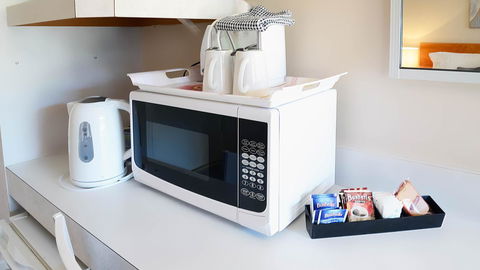 Almond Inn - Southport Accommodation 22