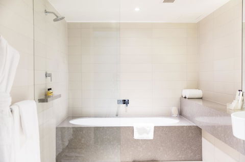 Hyatt Regency Sydney - Southport Accommodation 11