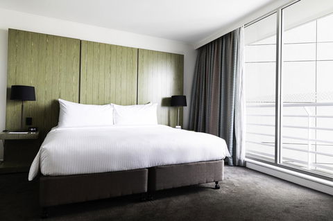 Hyatt Regency Sydney - Southport Accommodation 13