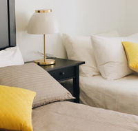 Modern  Cosy 2-Bedroom Apartment Hornsby - Southport Accommodation