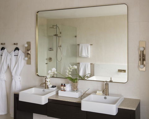 The William Inglis Mgallery - Southport Accommodation 18
