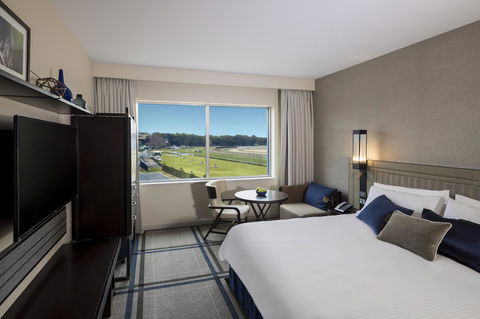 The William Inglis Mgallery - Southport Accommodation 9