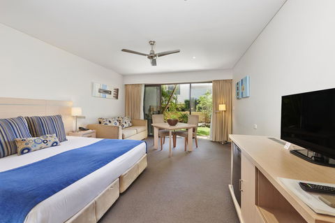 Waves Byron Bay - Southport Accommodation 2