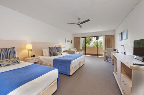 Waves Byron Bay - Southport Accommodation 25