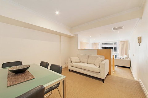 Wyndel Apartments Sydney CBD - Bond - Accommodation Southport 9