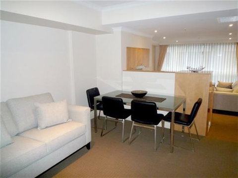 Wyndel Apartments Sydney CBD - Bond - Accommodation Southport 12