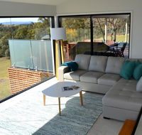 Wine Country Villas - Southport Accommodation