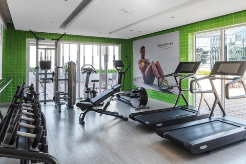 Novotel Sydney Darling Harbour - Accommodation Southport 13