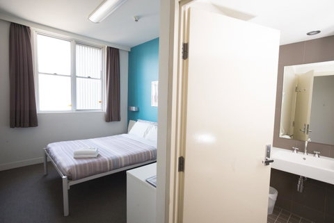 YHA Sydney Harbour - Accommodation Southport 5