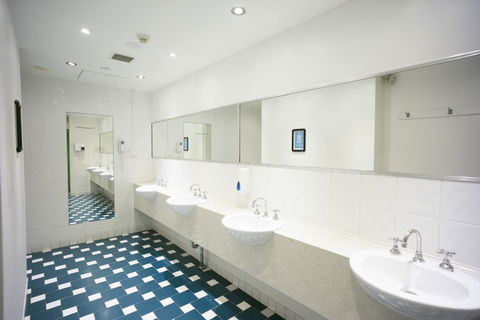 YHA Sydney Central - Southport Accommodation 17