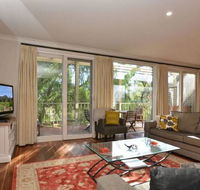 Villa Chianti located within Cypress Lakes - Southport Accommodation