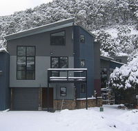 Snowstream 4 - Southport Accommodation