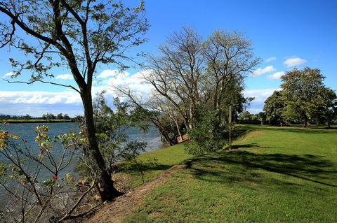 Terara Riverside Retreat - Southport Accommodation 29
