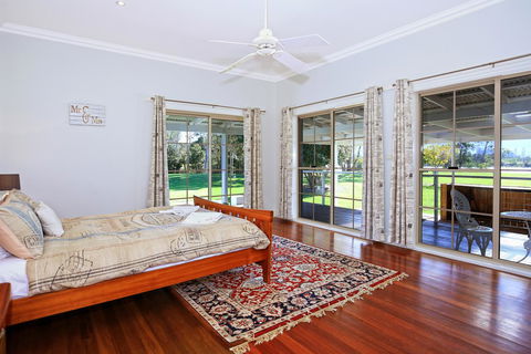 Terara Riverside Retreat - Southport Accommodation 4