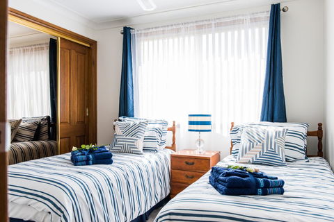 Ambience - Southport Accommodation 17