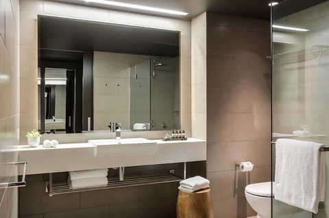PARKROYAL Darling Harbour, Sydney - Southport Accommodation 3