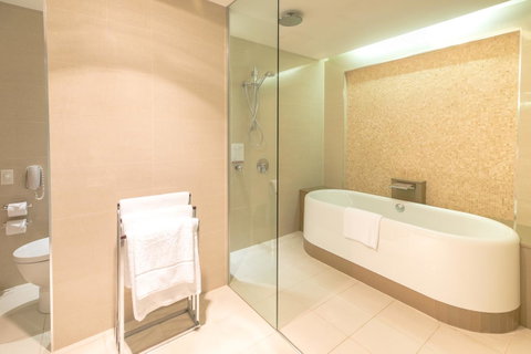 The Grace Hotel - Accommodation Southport 29