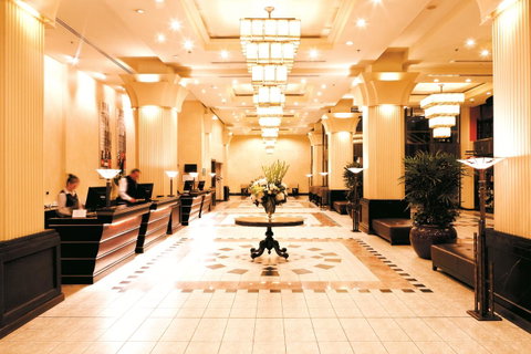 The Grace Hotel - Accommodation Southport 3