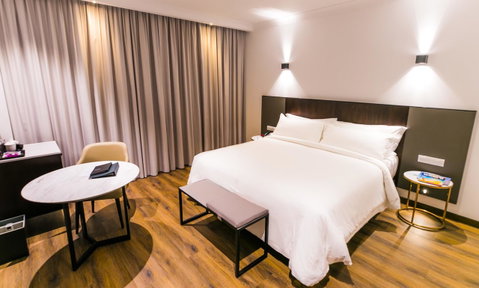 The Grace Hotel - Accommodation Southport 25