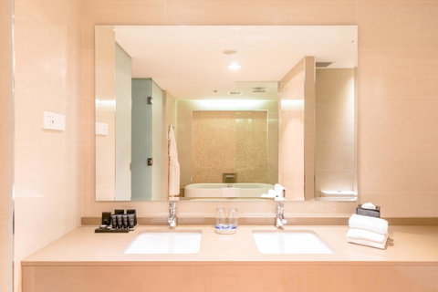 The Grace Hotel - Accommodation Southport 28