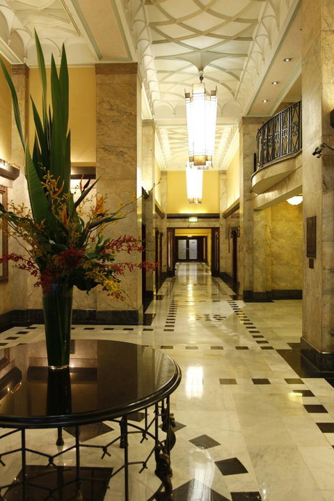 The Grace Hotel - Accommodation Southport 7