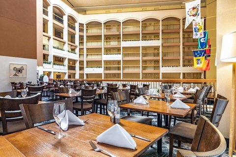 Sydney Harbour Hotel - Accommodation Southport 40