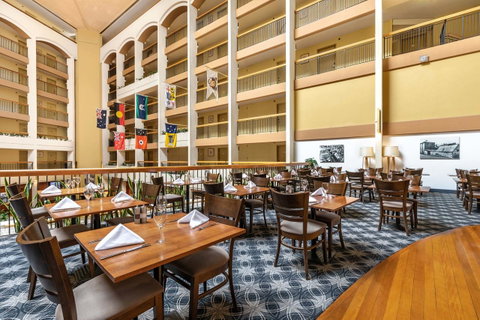 Sydney Harbour Hotel - Accommodation Southport 39