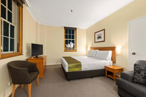Sydney Harbour Hotel - Accommodation Southport 4