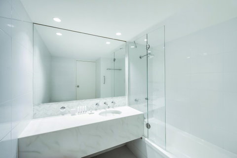 Vibe Hotel Sydney - Accommodation Southport 16