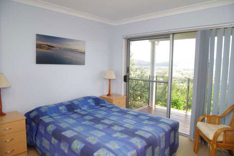 Coastwatch, 26 Comara Terrace - Southport Accommodation 6