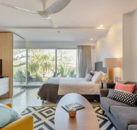 Scandi Beach apartment - Southport Accommodation