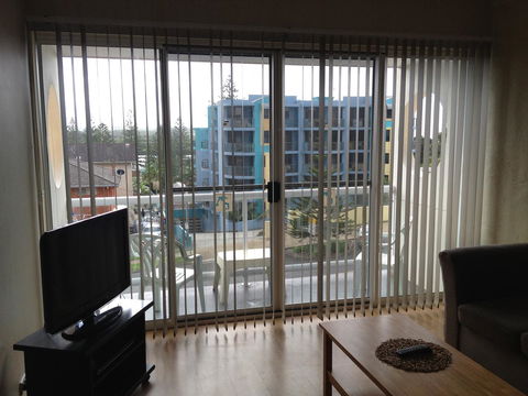 Waterview Apartments - Southport Accommodation 6