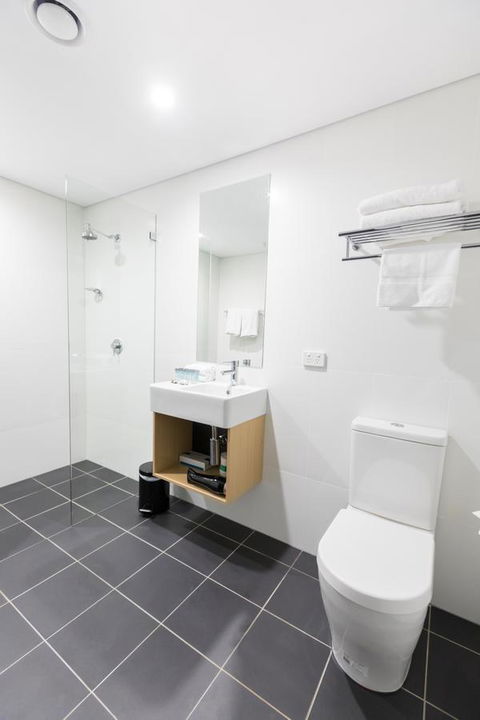 Song Hotel Sydney - Southport Accommodation 6