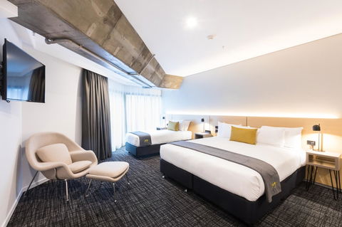 Song Hotel Sydney - Southport Accommodation 9