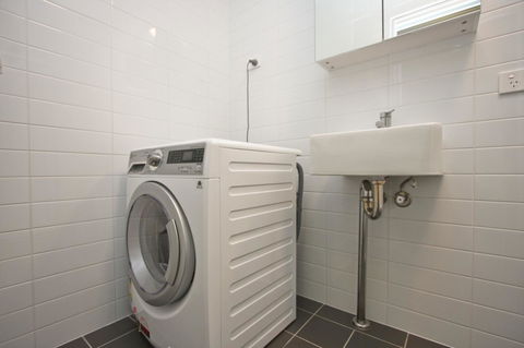 The Star Apartments - Southport Accommodation 30